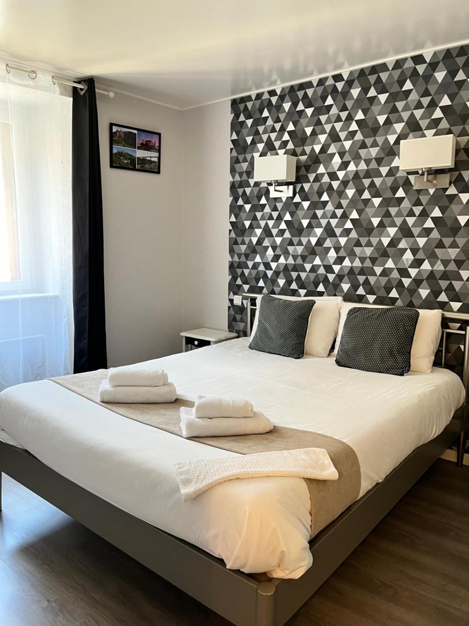 Hotel Du Nord - Ville-Haute Saint-Flour  Eksteriør bilde